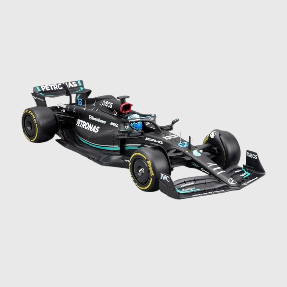 Mercedes-AMG Formule 1 Miniature 1:24 W14 — George Russell #63