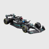 Mercedes-AMG Formule 1 Miniature 1:24 W14 — George Russell #63