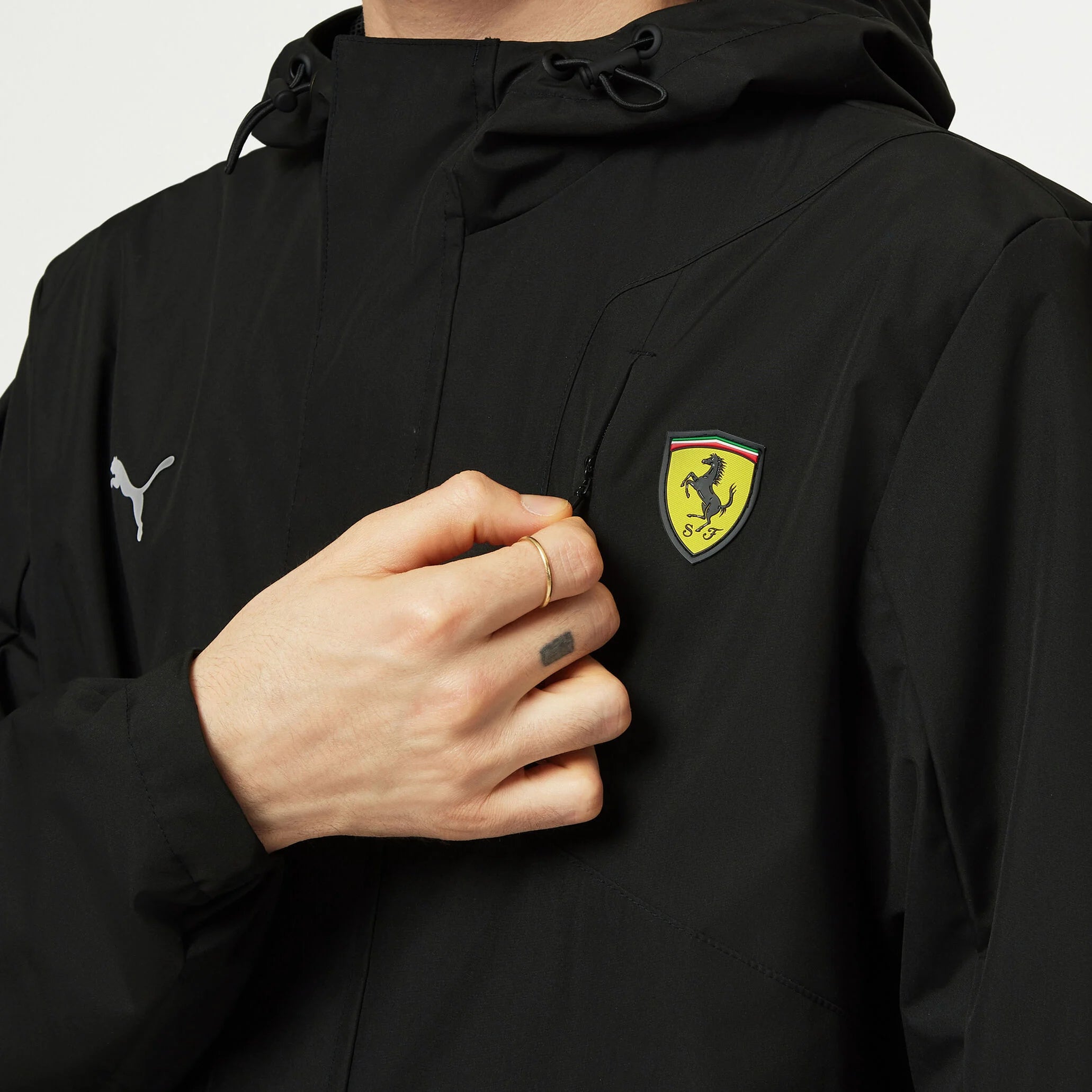 PUMA Veste de Pluie Noire Scuderia Ferrari