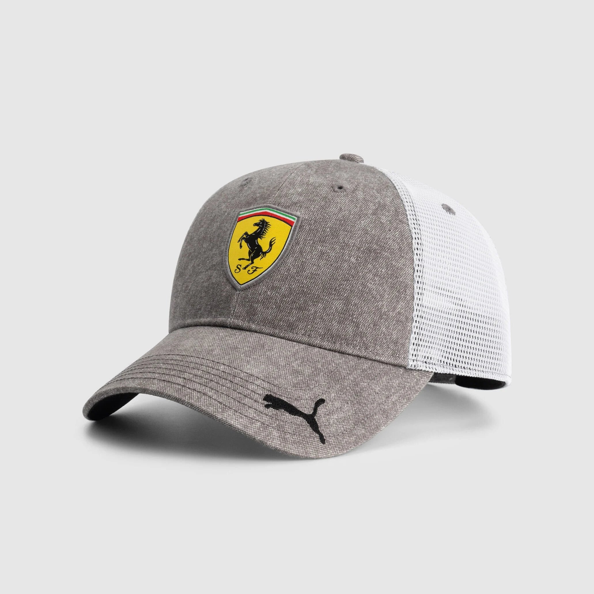 PUMA Casquette Trucker Gris Aube Scuderia Ferrari